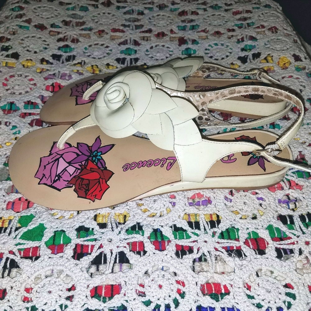 Poetic License "My Haven" Nude Beige Flower Leather Slingback Sandals Flat Shoes - Picture 13 of 15